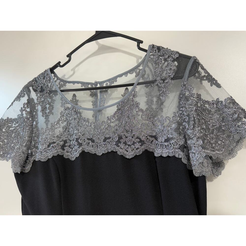 Elegant Black & Silver Lace Gown,Mother of the Bride | Full Formal Dress Size 14 - Picture 9 of 9